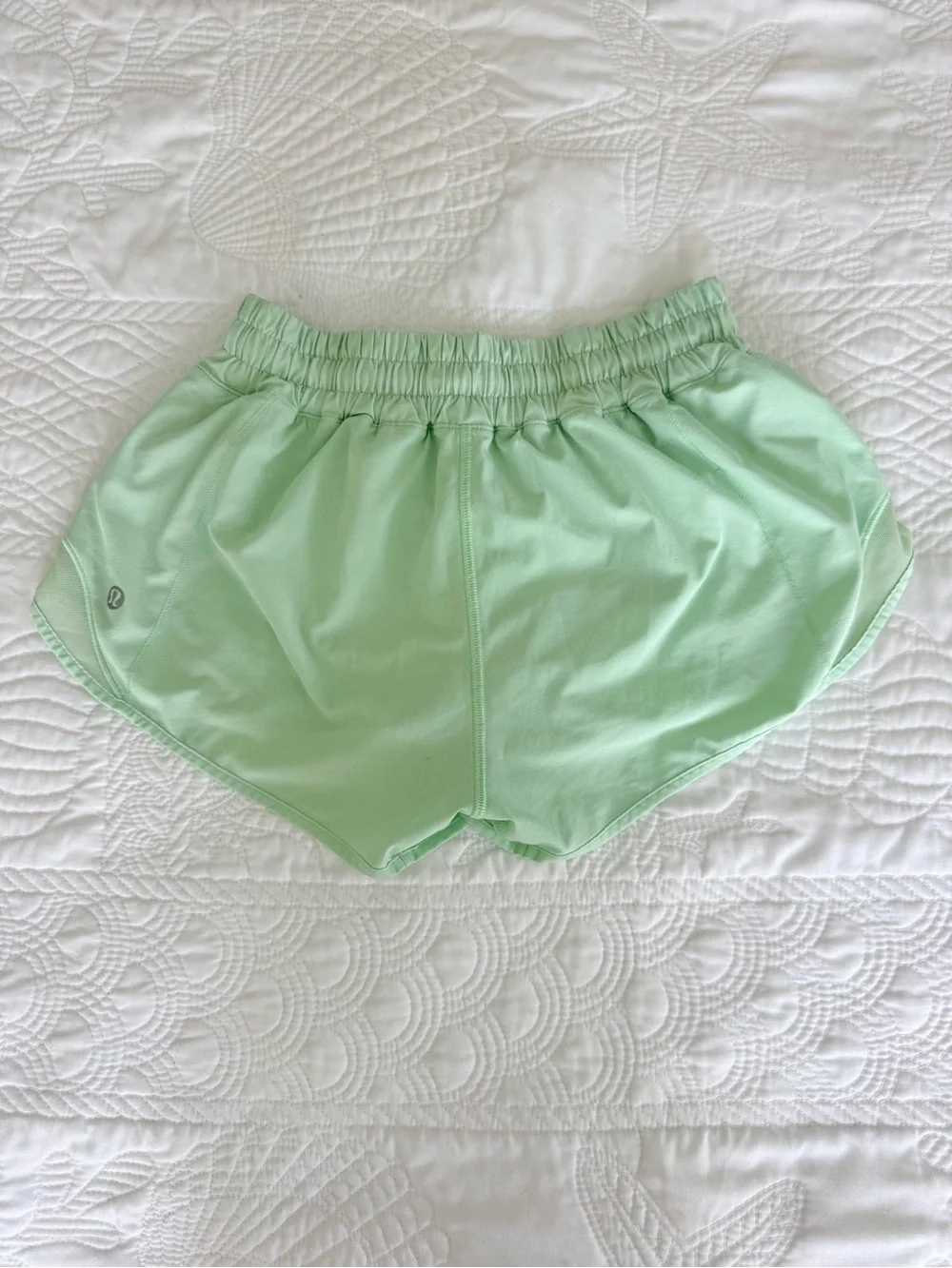 Lululemon Hotty Hot 2.5” Shorts